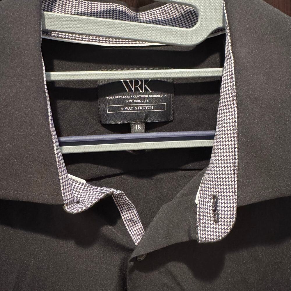 WRK 4-Way Stretch Button Up - Picture 2 of 4